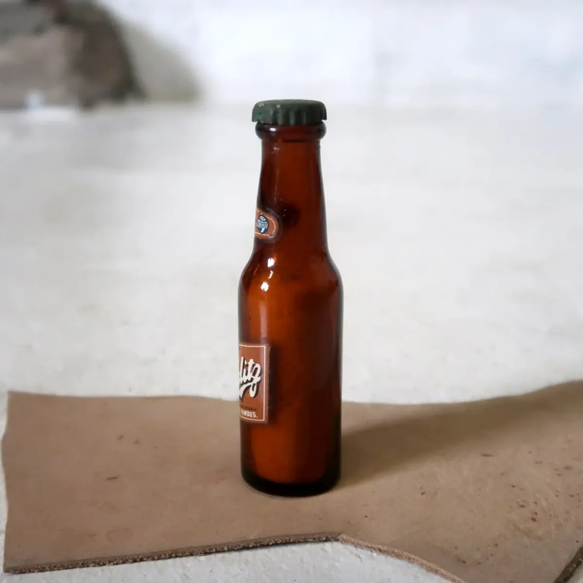 Schlitz ビンテージ ボトル型 シェーカー