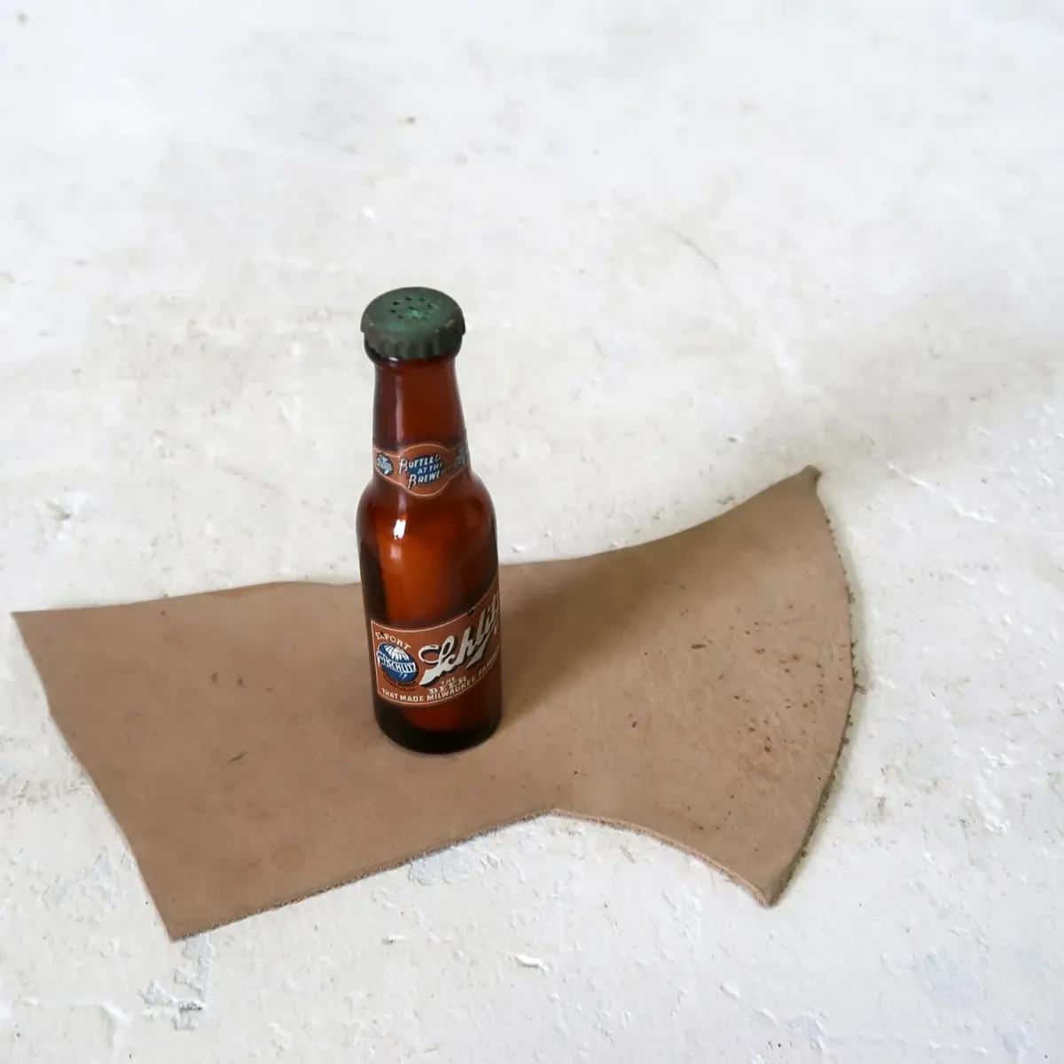Schlitz ビンテージ ボトル型 シェーカー