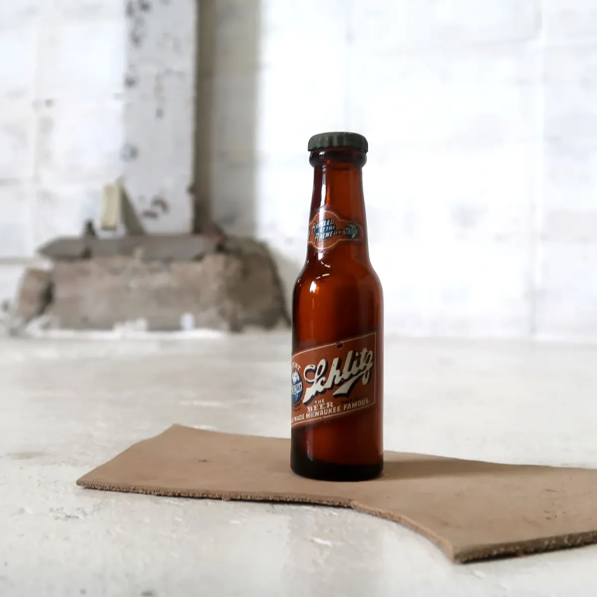 Schlitz ビンテージ ボトル型 シェーカー