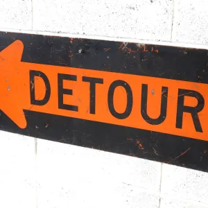 DETOUR ビンテージ ロードサイン